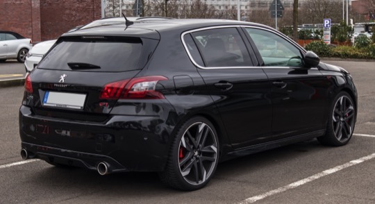 Peugeot 308 GTI facelift - front view